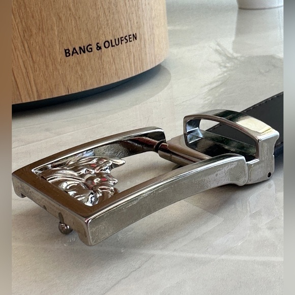 NWOT Men's Versace Belt - Picture 5 of 10